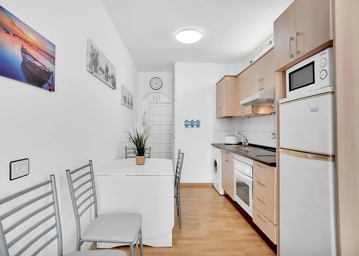 Monolocale Vistamare Al Island Village Heights Апартаменты *