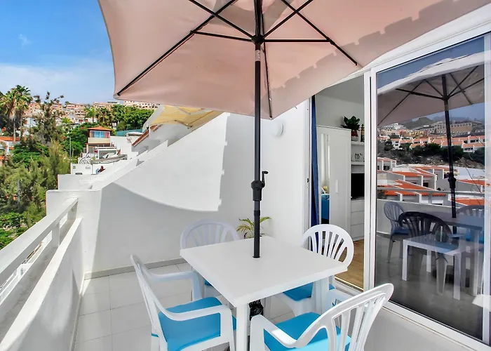 Апартаменты Monolocale Vistamare Al Island Village Heights *